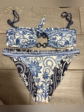 Aqua Bendita Small Bandeau Bikini Set